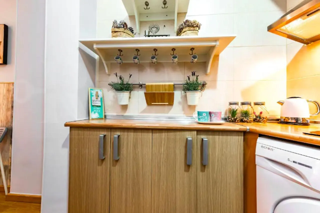 Holidays2Malaga Capitan Studio Renovated With Patio & Balconies In The City Center 0*, Malaga Spain